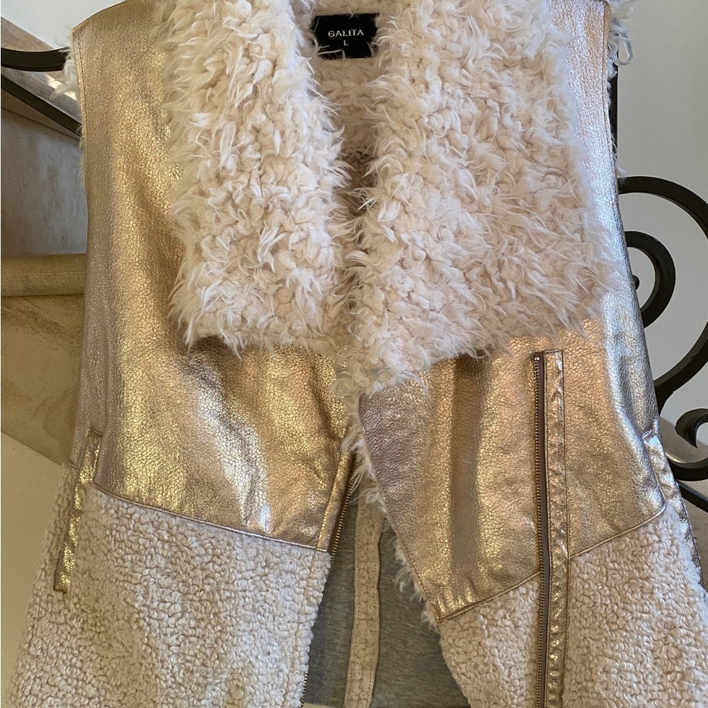Galita vest large